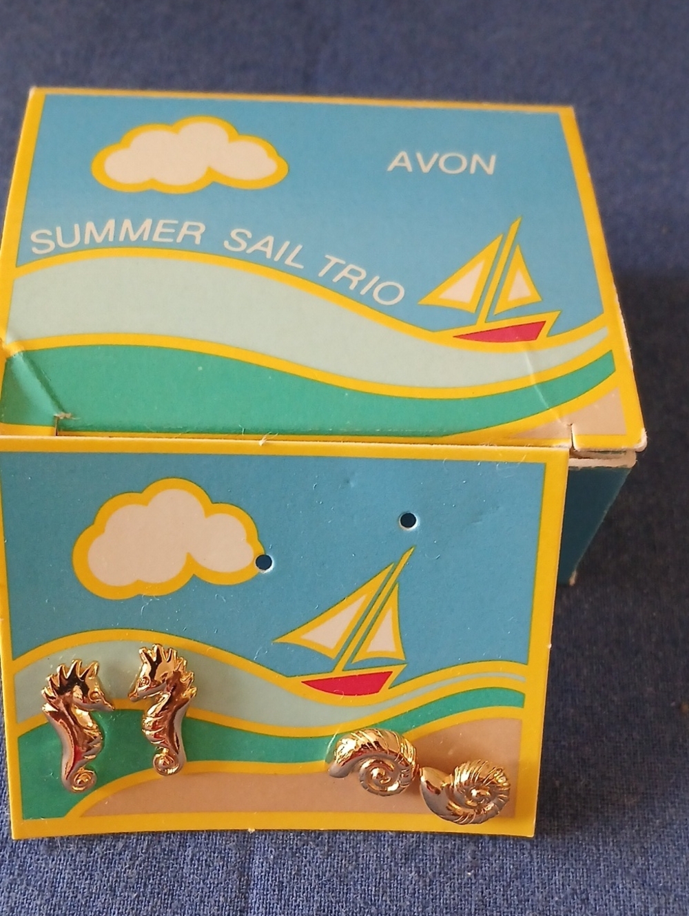 Avon Gold Seahorse and Shell Earring Trio with Teal Display6/26home